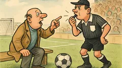 Vtip: Na futbale kričí divák na rozhodcu…